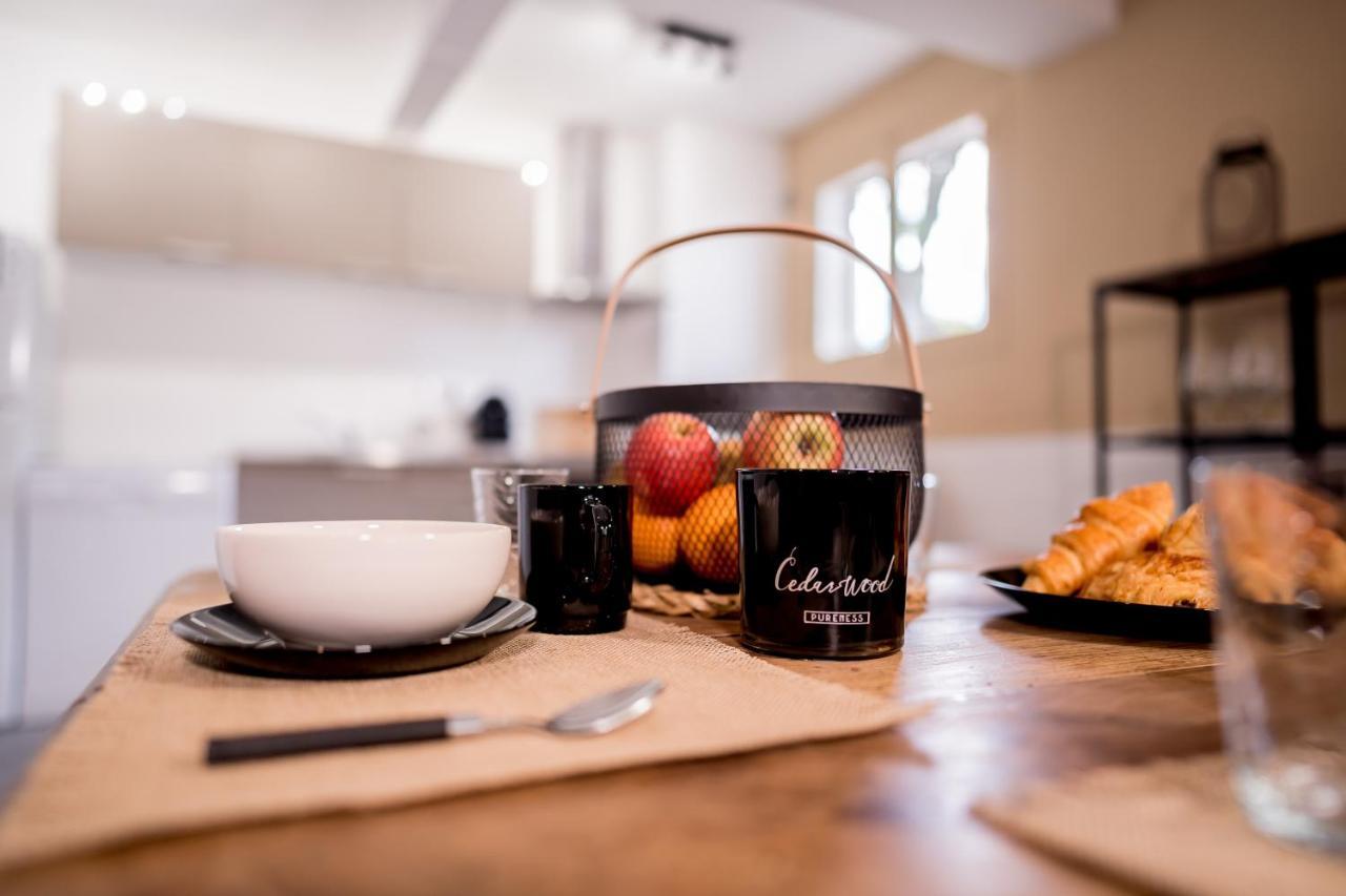 Le Patio, Climatisation Terrasse Wi-Fi Netflix 15 Mn Coeur De Ville เบซิเยร์ ภายนอก รูปภาพ